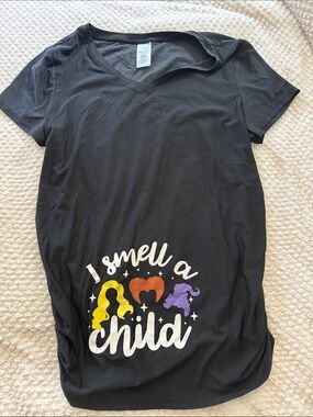 Maternity Time and Tru Black Short-Sleeve Graphic Tee with Colorful Silhouettes